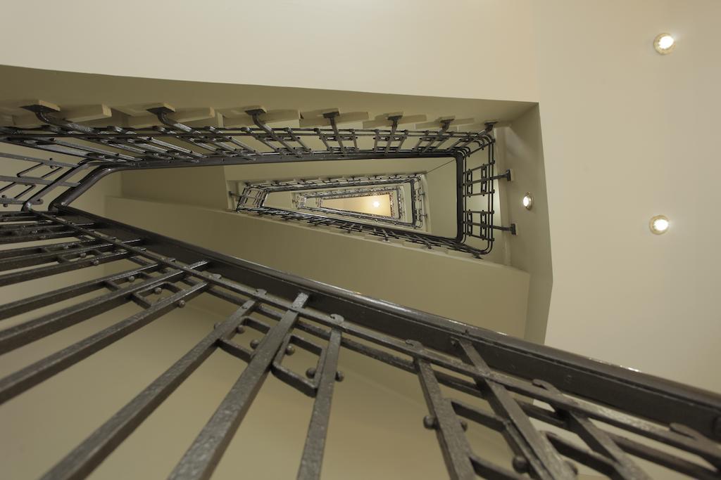 Hotel Rosal Овьедо Экстерьер фото