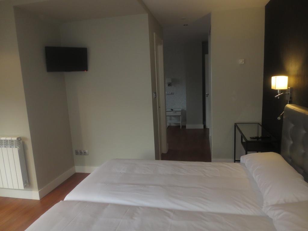 Hotel Rosal Овьедо Номер фото